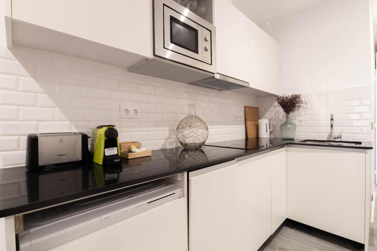 Terra Boutique Apartment ชีโรนา ภายนอก รูปภาพ